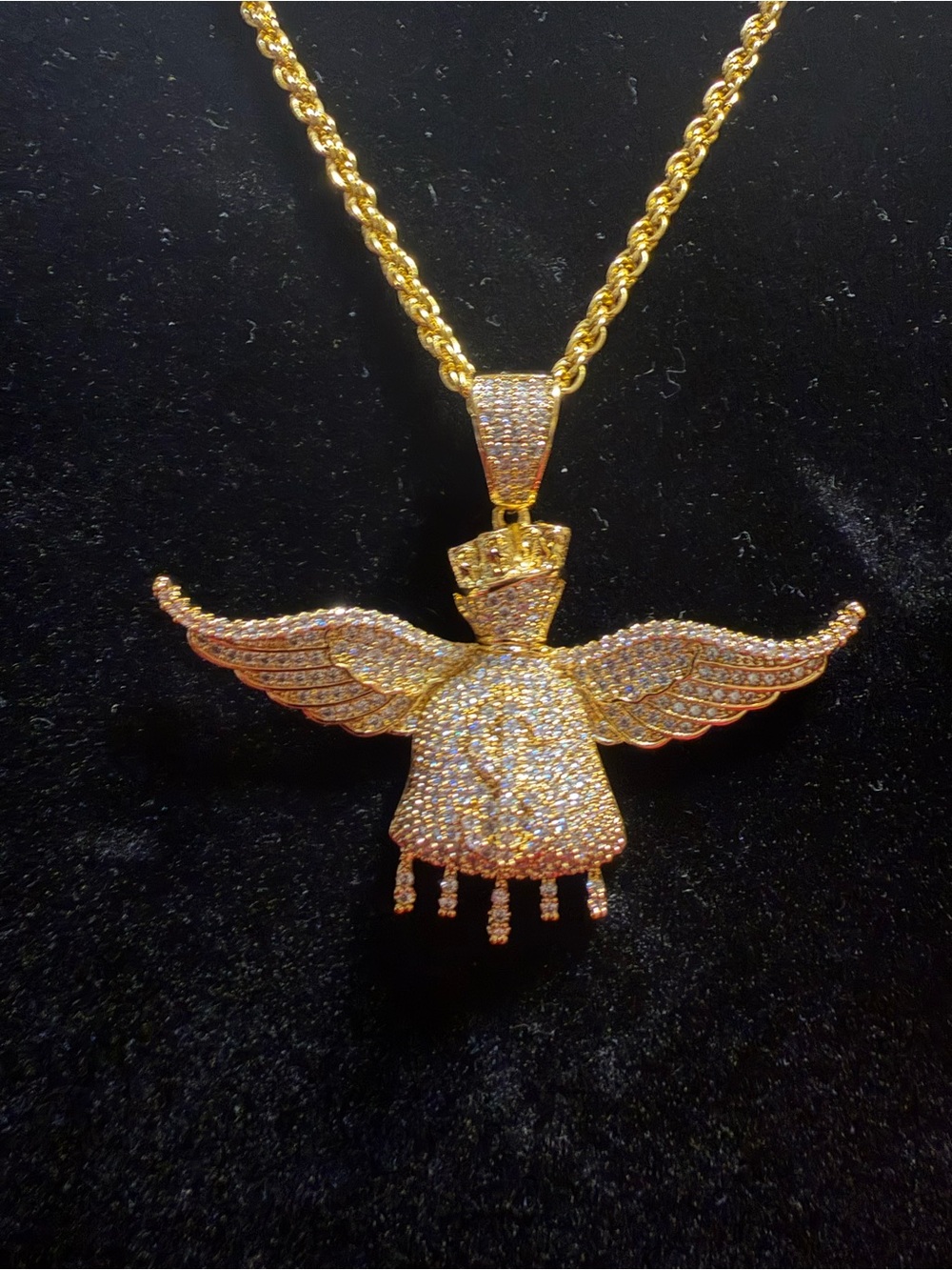 Money Bag with Wings Pendant – Full Moissanite | 14K Gold Plated